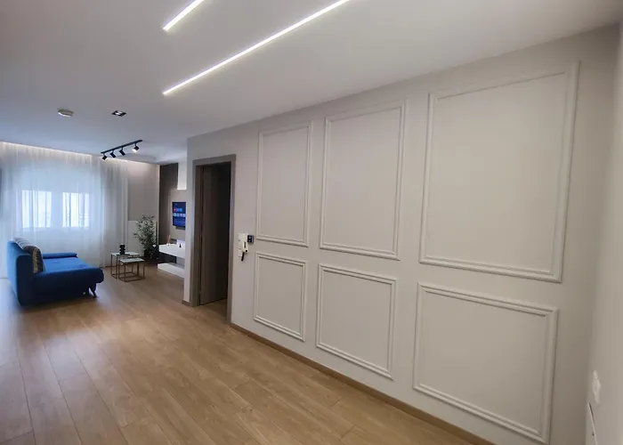 Luxury A1 Apartamento Deskati